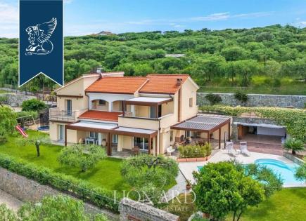 Villa für 2 200 000 euro in Savona, Italien