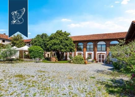 Hotel for 4 000 000 euro in Turin, Italy