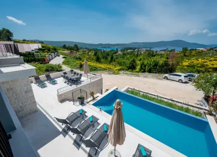 Villa pour 890 000 Euro à Tivat, Monténégro