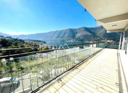 Appartement pour 570 000 Euro à Dobrota, Monténégro