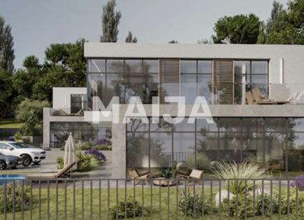 Haus für 870 000 euro in Tirana, Albanien