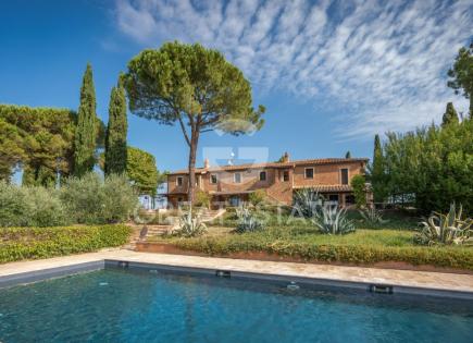 House for 1 460 000 euro in Castiglione del Lago, Italy
