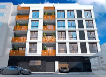Ático para 349 000 euro en Torrevieja, España