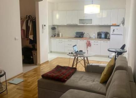 Appartement pour 135 000 Euro à Becici, Monténégro