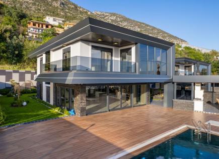 Villa pour 1 550 000 Euro à Kestel, Turquie