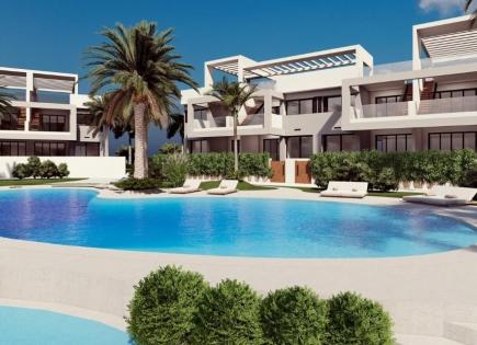 Apartment for 269 900 euro in Torrevieja, Spain