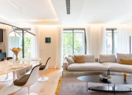 Flat for 2 500 000 euro in Barcelona, Spain