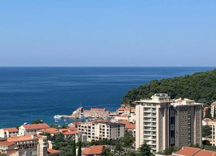 Flat for 120 000 euro in Petrovac, Montenegro