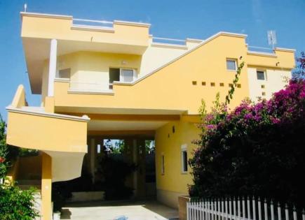 Haus für 230 000 euro in Utjeha, Montenegro