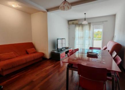 Flat for 115 000 euro in Petrovac, Montenegro