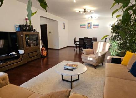 Wohnung für 340 000 euro in Bar, Montenegro