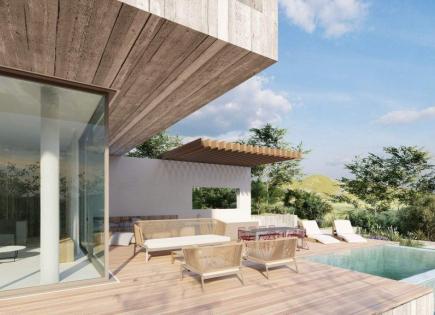 Appartamento per 600 000 euro a Paphos, Cipro