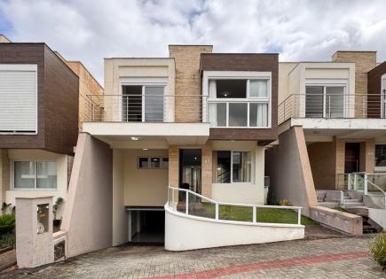 Haus für 385 000 euro in Brasilien