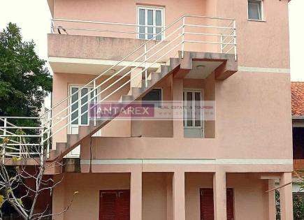 Villa für 185 000 euro in Utjeha, Montenegro