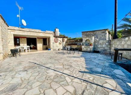 Villa für 330 000 euro in Paphos, Zypern