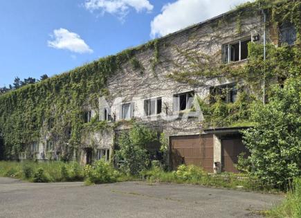 Industrial for 370 000 euro in Riga, Latvia