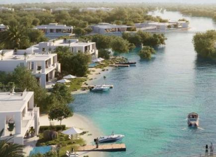 Villa for 4 194 630 euro in Abu Dhabi, UAE