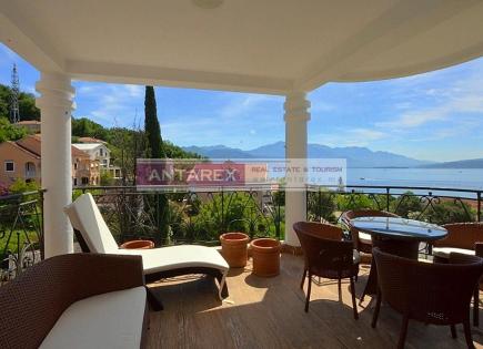 Apartamento para 365 000 euro en Baosici, Montenegro