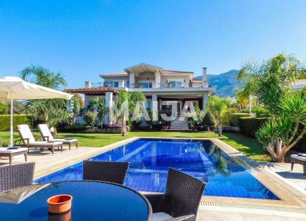 Villa pour 1 758 453 Euro à Kyrenia, Chypre