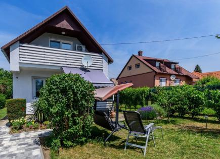 Casa per 155 000 euro a Heviz, Ungheria
