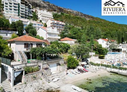 Maison pour 950 000 Euro à Herceg-Novi, Monténégro