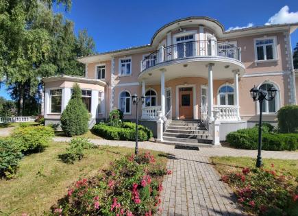 Casa para 500 000 euro en Distrito de Riga, Letonia