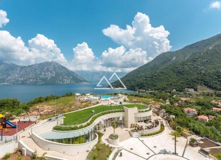 Apartment for 260 000 euro in Morinj, Montenegro