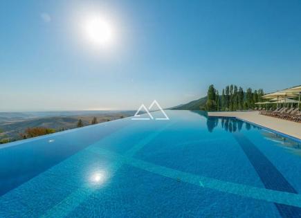 Appartement pour 324 635 Euro à Tivat, Monténégro