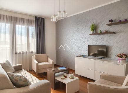 Apartamento para 299 000 euro en Becici, Montenegro