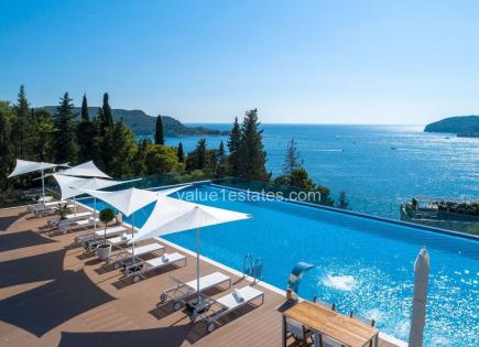 Apartment for 1 250 000 euro in Budva, Montenegro