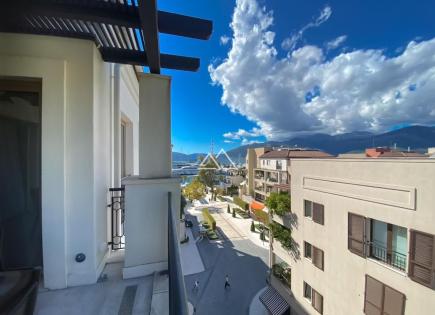 Apartamento para 620 000 euro en Tivat, Montenegro