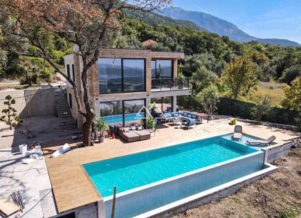 Flat for 350 000 euro in Tivat, Montenegro