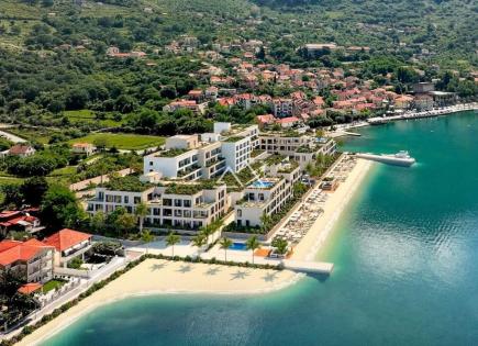 Apartment für 714 000 euro in Risan, Montenegro