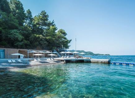 Apartment for 1 025 000 euro in Budva, Montenegro