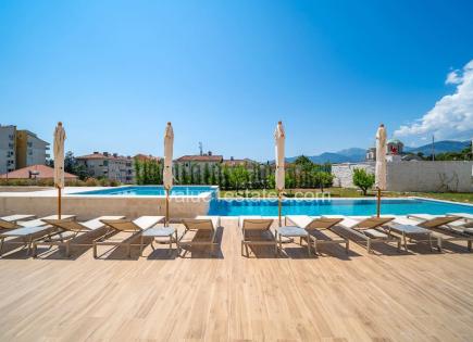 Apartamento para 260 000 euro en Tivat, Montenegro