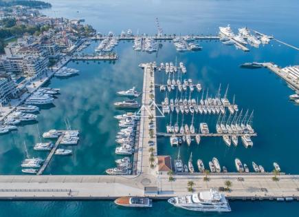 Apartment for 1 600 000 euro in Tivat, Montenegro
