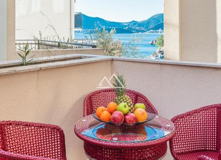Apartamento para 260 000 euro en Przno, Montenegro