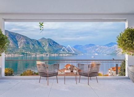 Apartment for 311 242 euro in Dobrota, Montenegro