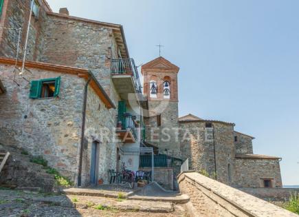 Apartamento para 150 000 euro en Fabro, Italia