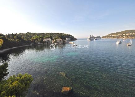 Villa a Saint-Jean-Cap-Ferrat, Francia (prezzo su richiesta)