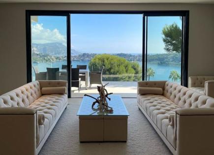 Villa a Villefranche-sur-Mer, Francia (prezzo su richiesta)