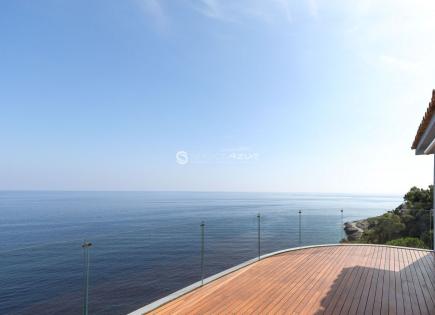 Villa a Saint-Jean-Cap-Ferrat, Francia (prezzo su richiesta)