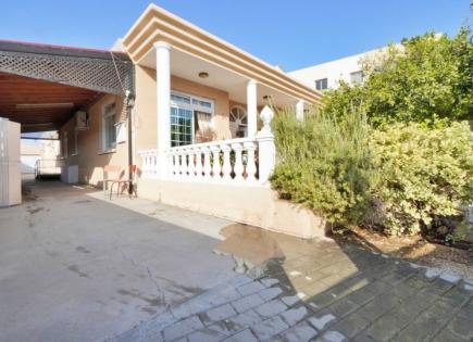 Bungalow für 375 000 euro in Larnaka, Zypern