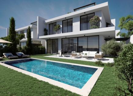 Villa for 635 000 euro in Protaras, Cyprus