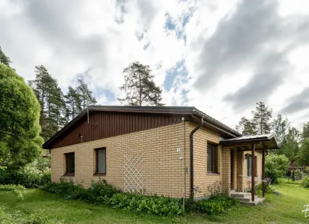 Maison pour 39 000 Euro à Vehmersalmi, Finlande