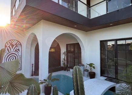 Villa for 284 728 euro in Canggu, Indonesia