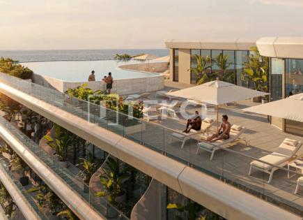 Appartamenti per 2 725 000 euro in EAU