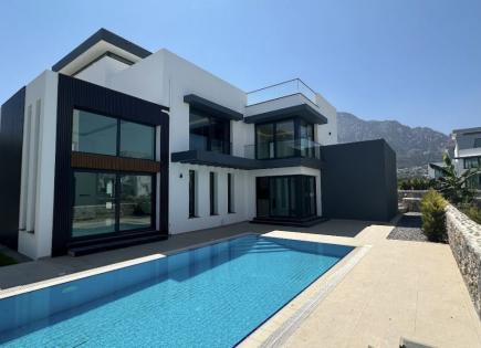 Villa für 812 000 euro in Karşıyaka, Zypern