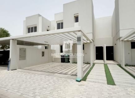 Stadthaus für 652 581 euro in Dubai, VAE