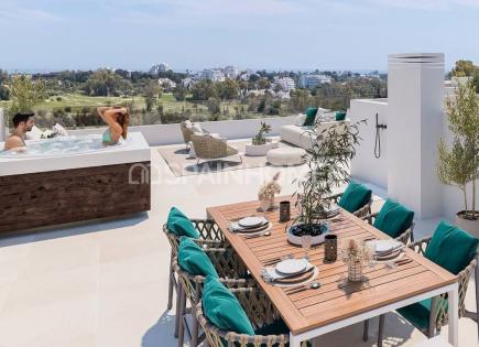 Apartment für 880 000 euro in Estepona, Spanien